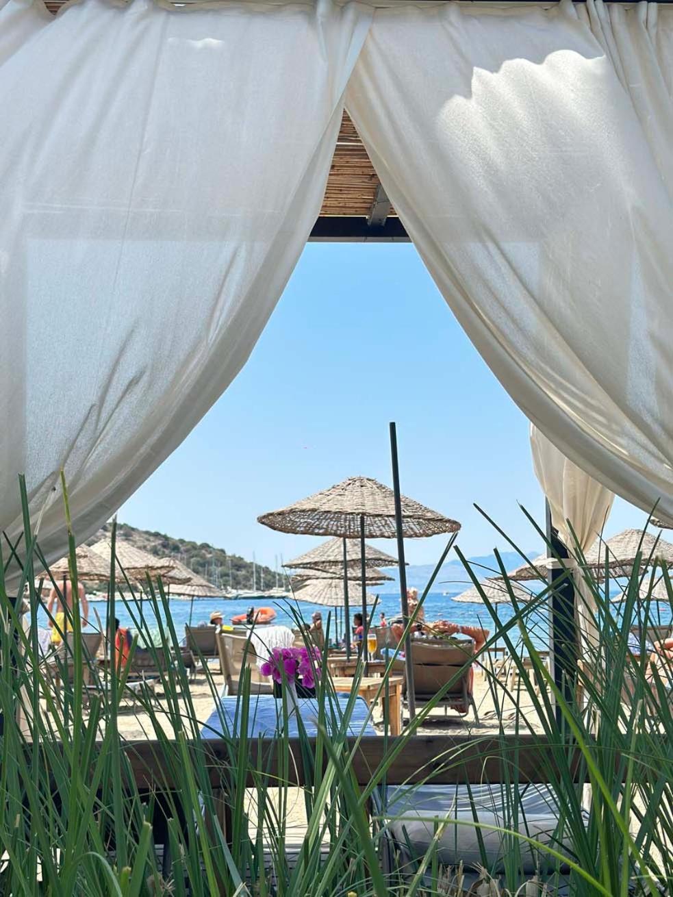 Ambrosia Hotel Beach & Spa Bitez Exterior foto