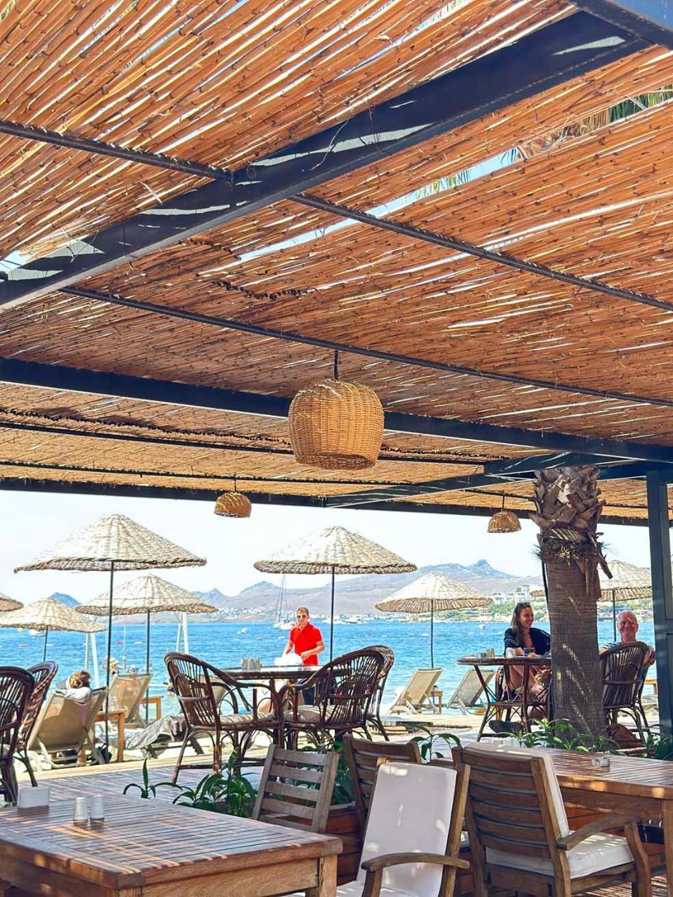 Ambrosia Hotel Beach & Spa Bitez Exterior foto