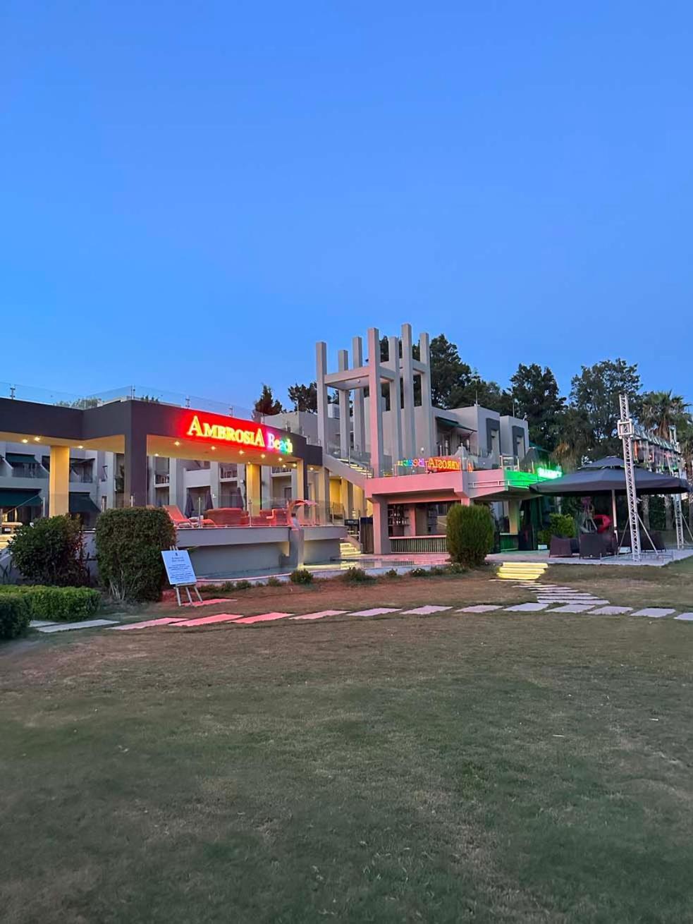 Ambrosia Hotel Beach & Spa Bitez Exterior foto
